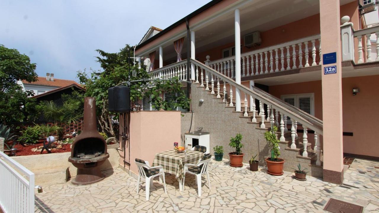 Apartment Kreslin Vantacici Extérieur photo