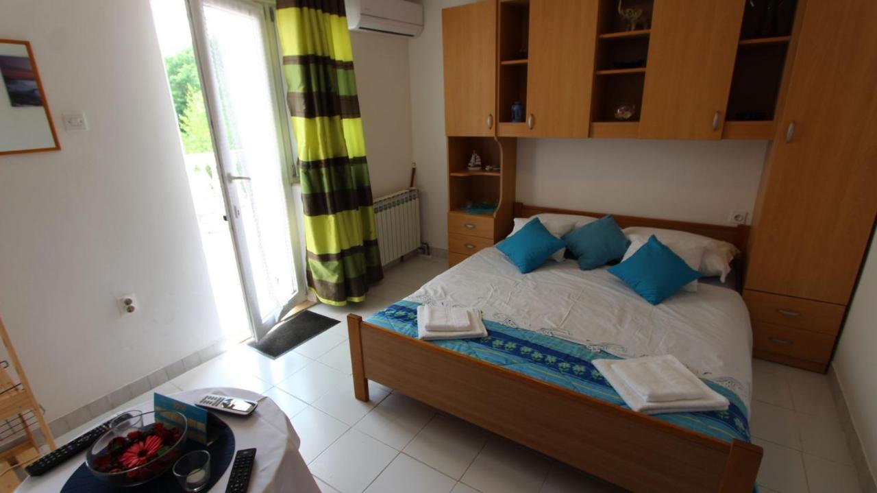 Apartment Kreslin Vantacici Extérieur photo